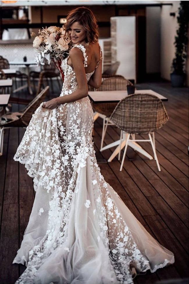 Beautiful Lace Floral Wedding Gown with ...